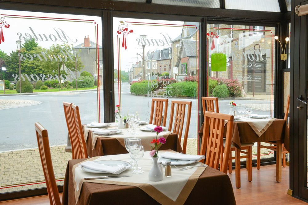 Logis Hotel Et Restaurant La Tour Brette Pontorson Kültér fotó